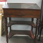 610 3298 WRITING DESK